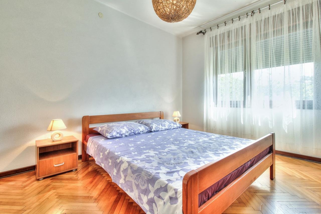 Lovric House With Apartments Umag Kültér fotó